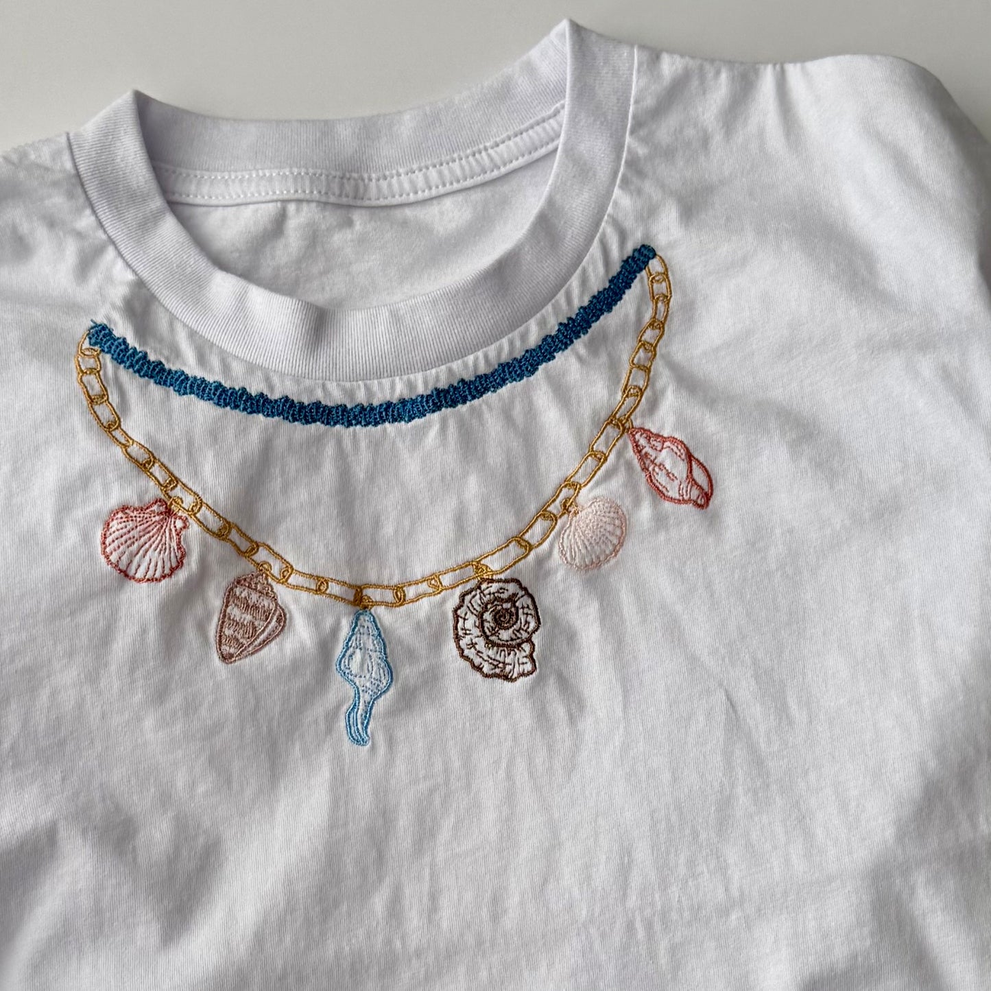coastal charm tee