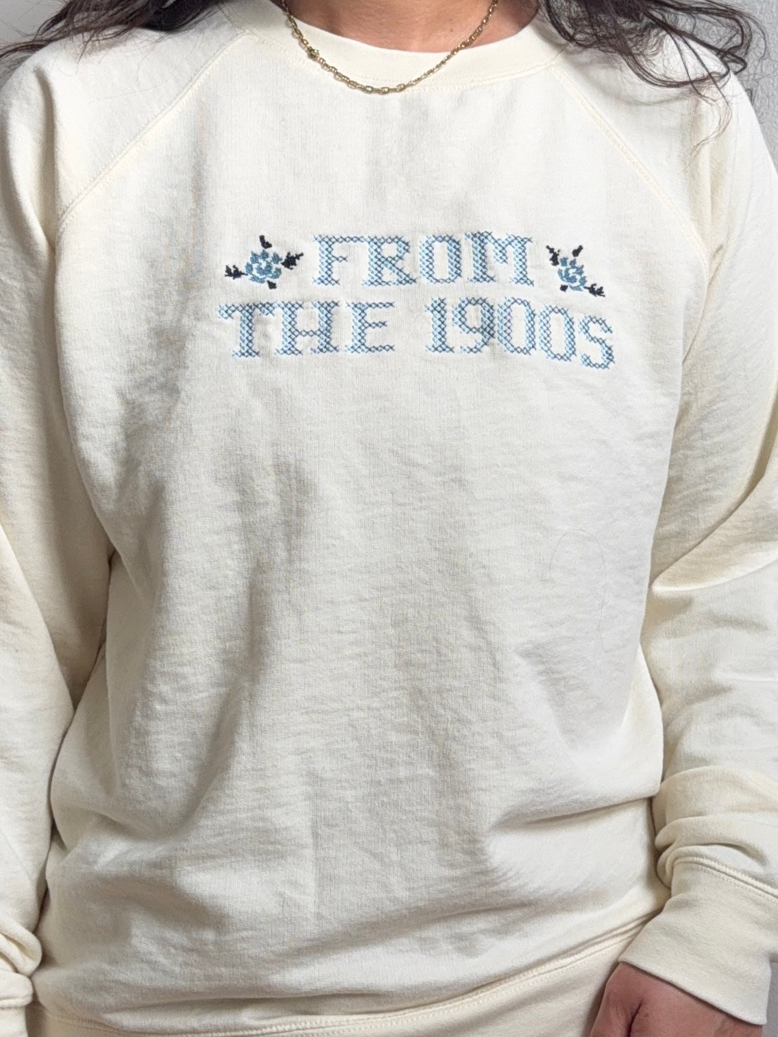 1900s SWEATSHIRT