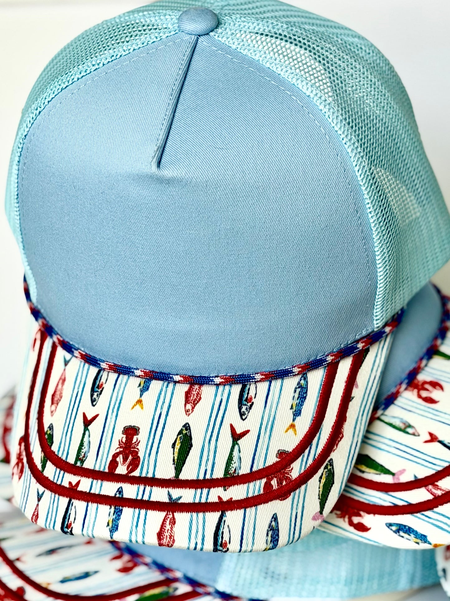 COASTAL MESH BACK